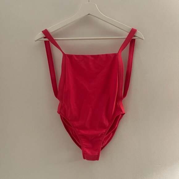 BĀMBA SWIM Hot Pink COZI One-Piece! RARE! ｡･:*:･ﾟ★,｡･:*:･ﾟ☆｡･:*:･ﾟ★,｡･:*:･ﾟ☆ - Picture 3 of 5